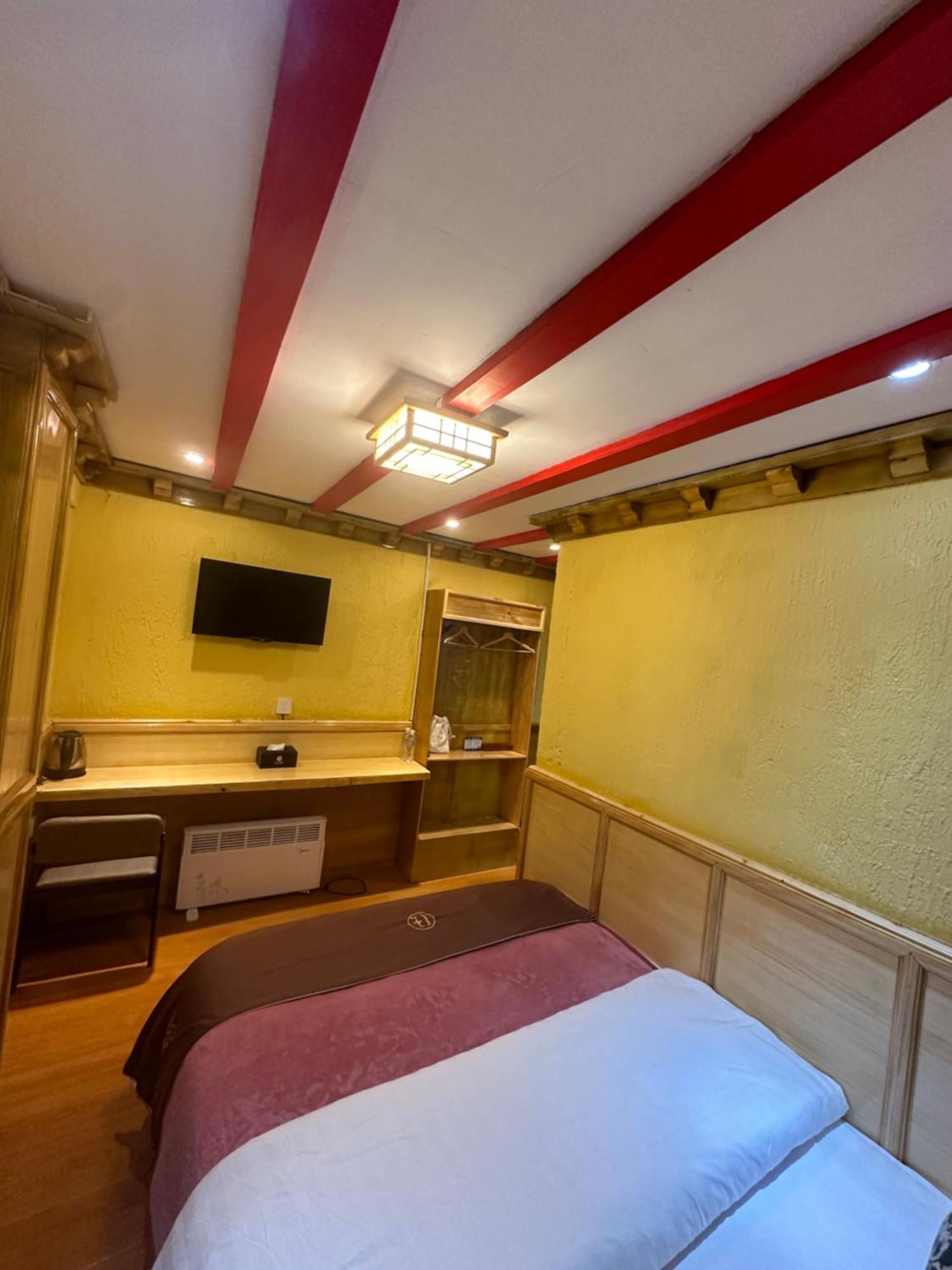 Yi'S Hostel Shangri-La Ngoại thất bức ảnh